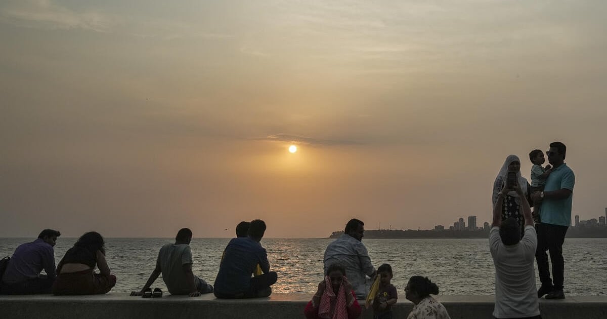 India's Monsoon Slowdown Delays Northern Relief, Extends Heatwave