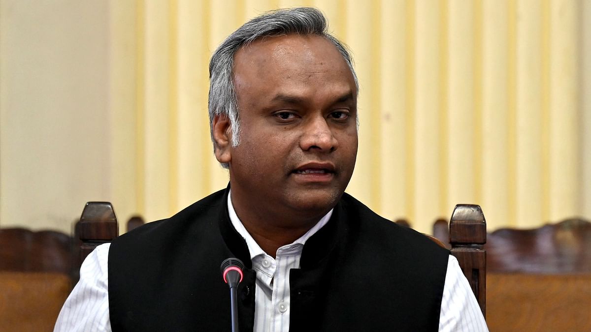 How can we compete when PMO forces investments into Gujarat : Priyank Kharge 