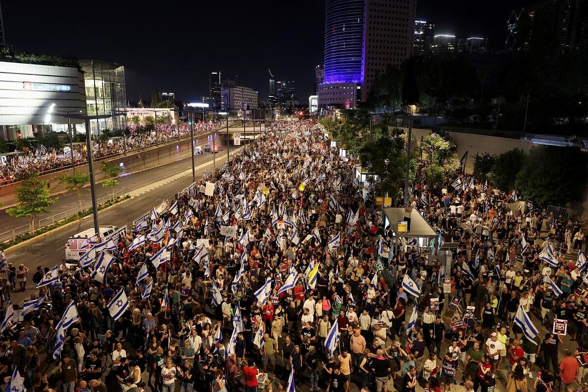 People attend a demonstration against Israeli Prime Minister Benjamin Netanyahu's government and a call for the release of hostages in Gaza, amid the Israel-Hamas conflict, in Tel Aviv, Israel, June 22, 2024.