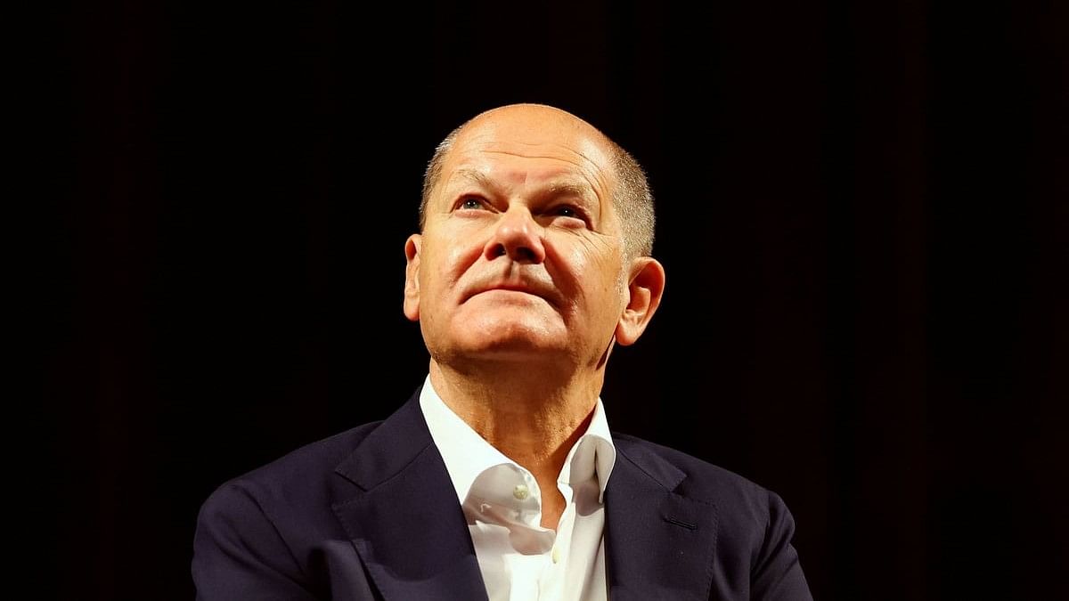 Olaf Scholz to Putin: we will defend 'every square inch' of NATO territory
