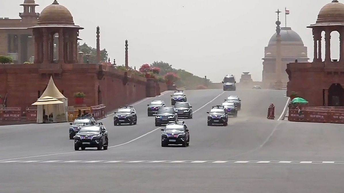 Prime Minister Narendra Modi leaves from Rashtrapati Bhavan after tendering his resignation, in New Delhi.