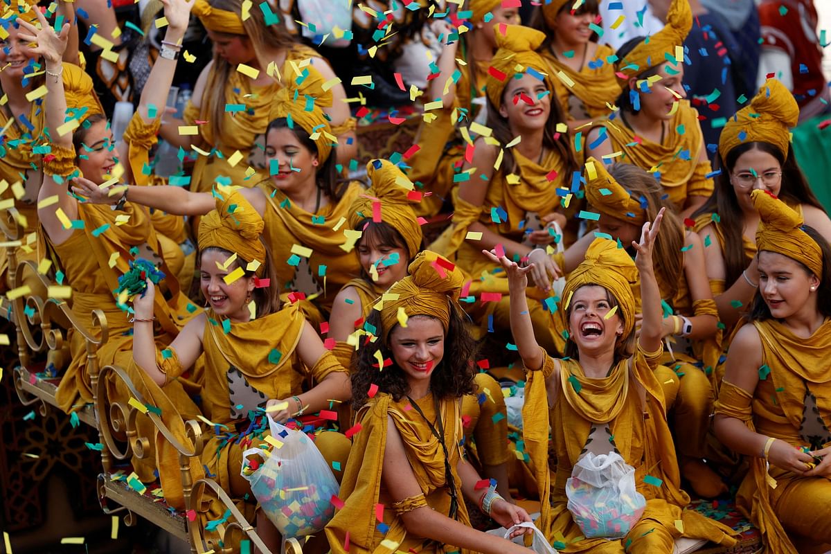 A "Comparsas of Muslims" takes part in the "Moorish entrance" parade during the Moors and Christians festival in Elda, in the south of the province of Alicante, Spain, June 16, 2024