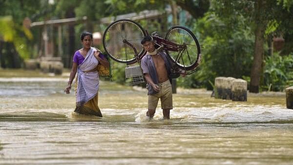 Assam flood: Three more dead, 5.35 lakh people affected, fresh areas inundated