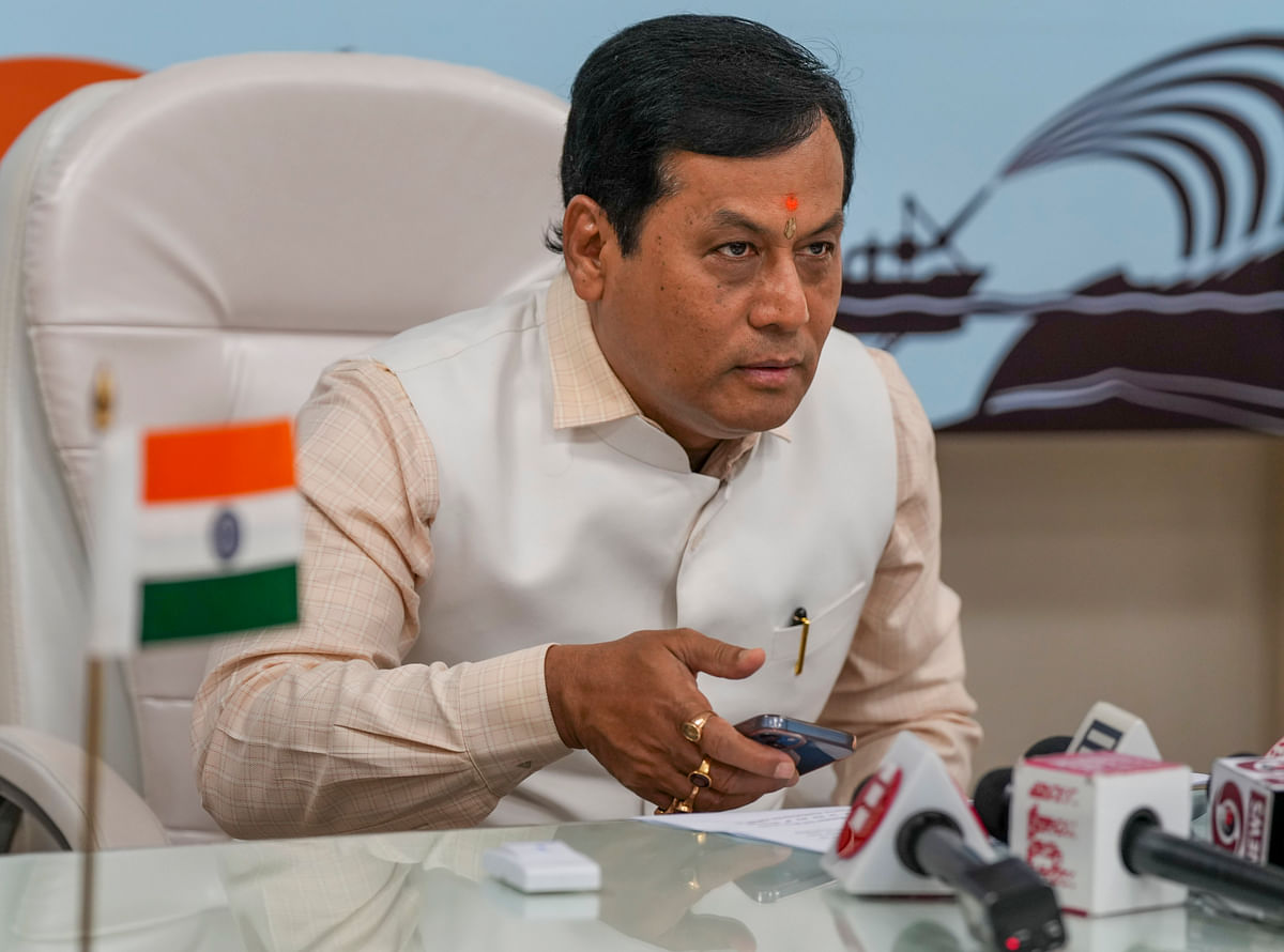  Former Chief Minister of Assam, Sarbananda Sonowal again assumed charge as the Union Minister for Ports, Shipping and Waterways in the Narendra Modi-led NDA government.