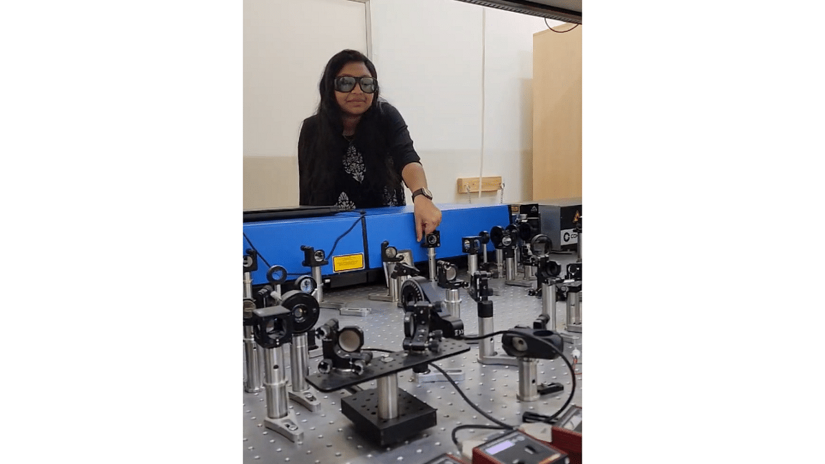 New IISc device brings infrared light to visible range