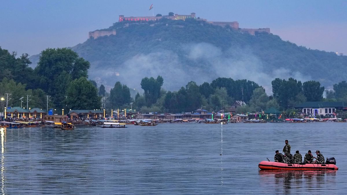 Unregulated tourism puts strain on Kashmir’s fragile ecosystem