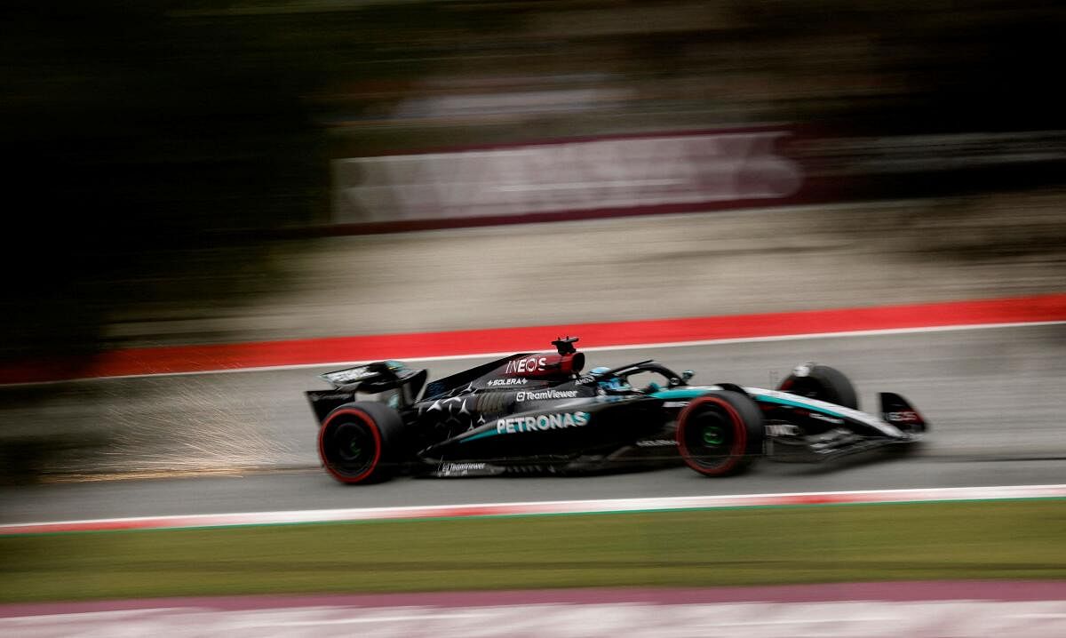 rmula One F1 - Spanish Grand Prix - Circuit de Barcelona-Catalunya, Barcelona, Spain - June 22, 2024 Mercedes' George Russell during qualifying