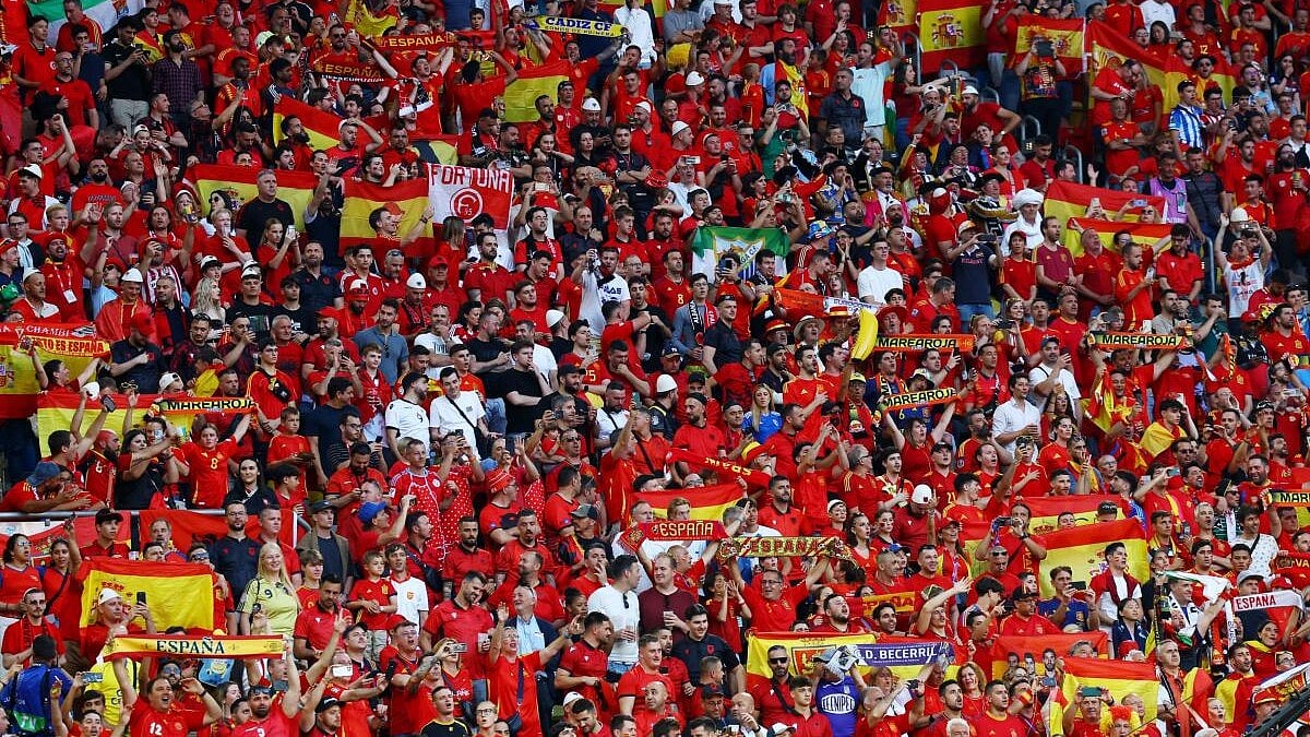 In the Basque Country, muted cheers for Spain&rsquo;s football team