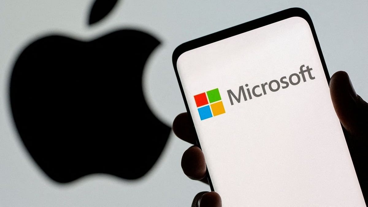 Apple aims to allay investor doubts in AI race with Microsoft