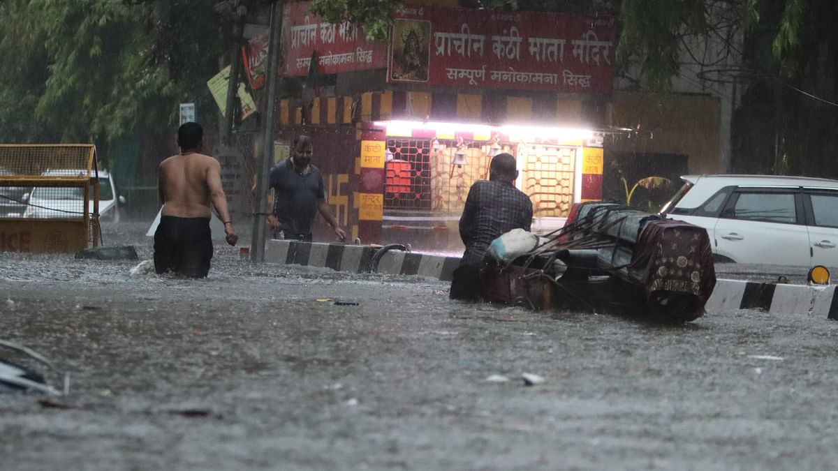 The Safdarjung weather station recorded 153.7 mm of rainfall, which began at around 3 am.
