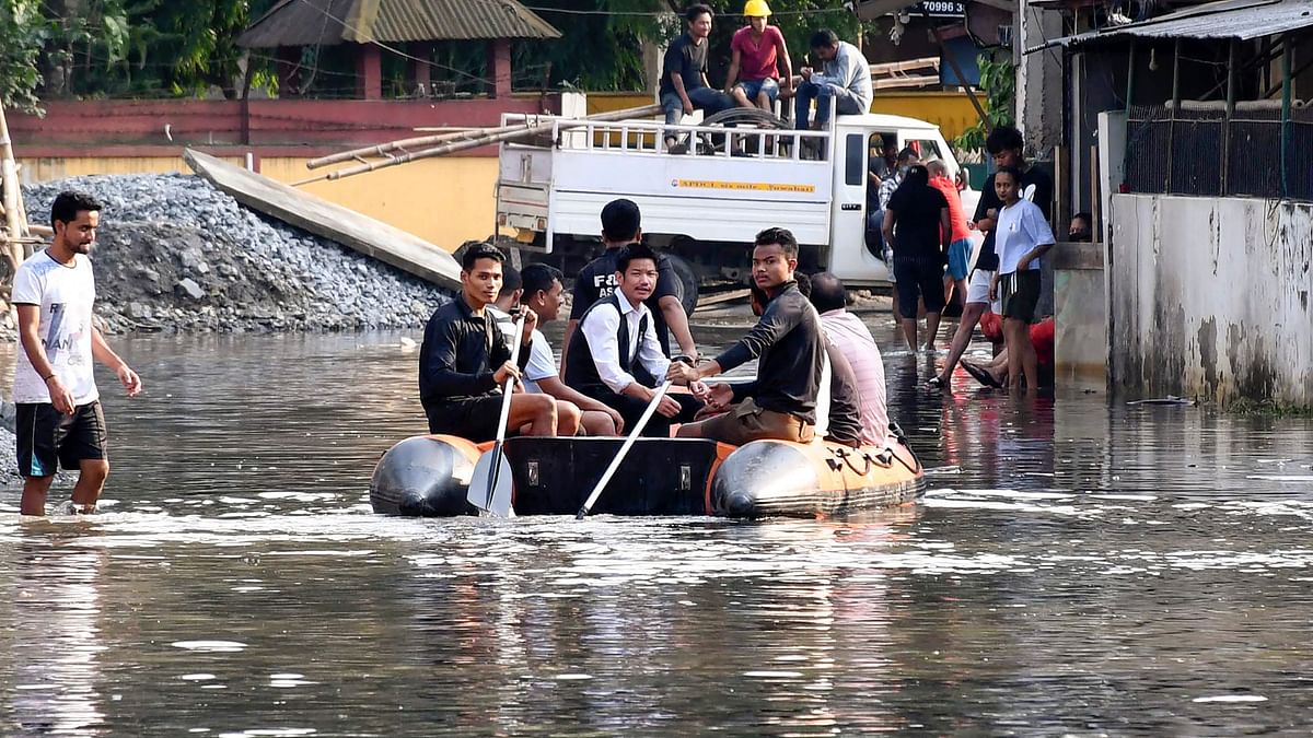 With this, the total number of people losing their lives in this year's flood, landslides and storm increased to 34.