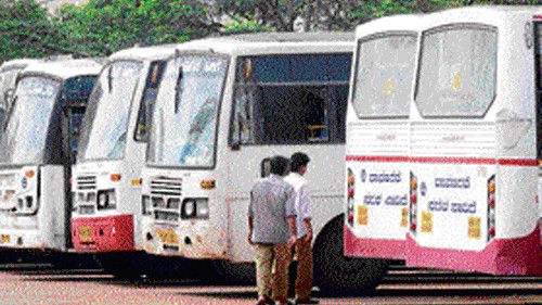 Mangaluru driver's quick action helps save student's life