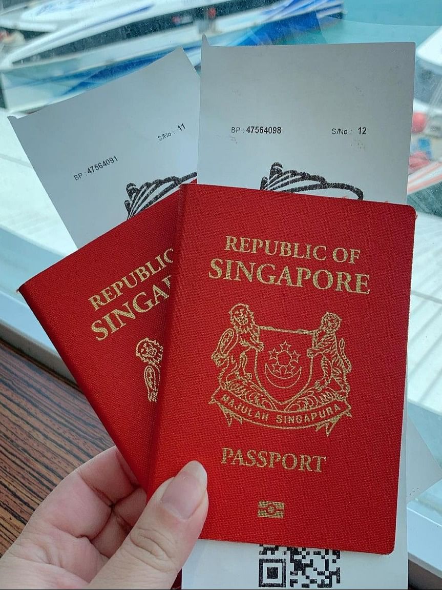 Singapore has reclaimed its title as the world's most powerful passport in the latest Henley Passport Index ranking, breaking away from the group of six countries that previously shared the top spot. The citizens can travel to as many as 195 countries visa-free destinations. 