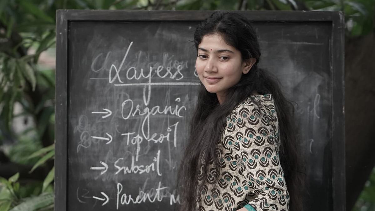 Sai Pallavi was felicitated with 'Best Actor' in a leading role (Female) Tamil category for her brilliant performance in Gargi.