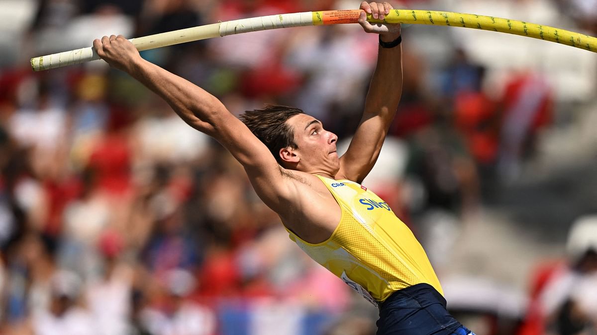 Armand Duplantis is approaching the Paris Olympics with a new world record of 6.24M, set in April in Xiamen. At 24, he is in peak form, maintaining a significant lead over his competitors in men’s pole vault.