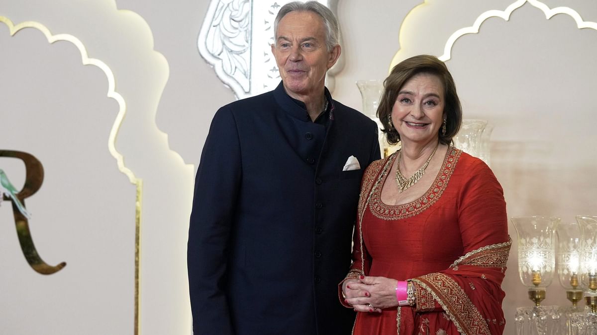 Former United Kingdom prime minister Tony Blair came with his wife Cherie Blair.