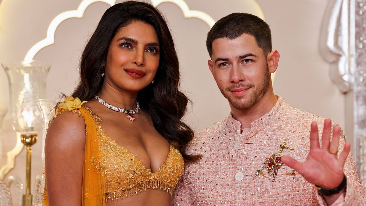 Powerful couple Priyanka Chopra Jonas and Nick Jonas.