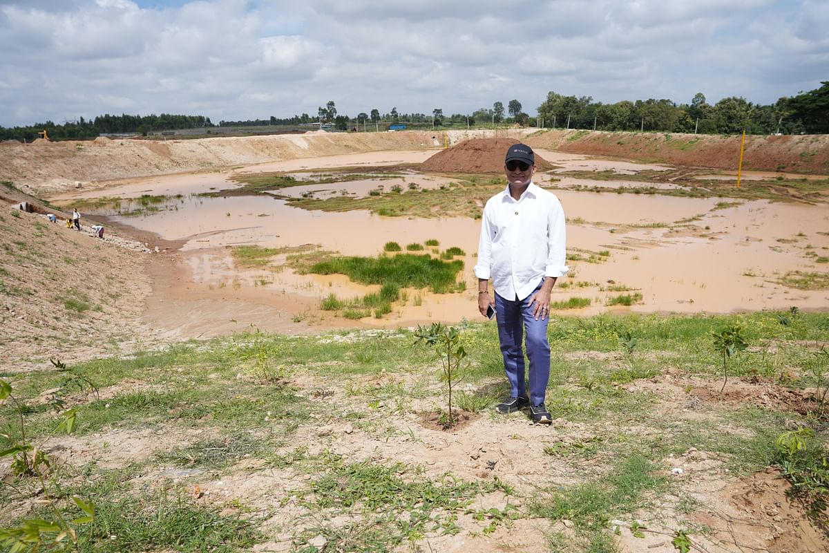 Kishore Reddy, Chairman and Managing Director, Mana Projects, launched an initiative to plant 1,000 trees around the lake aimed at creating a greener Bengaluru