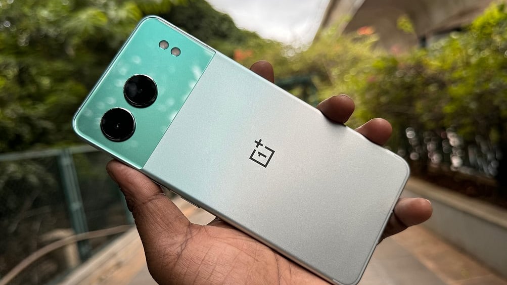 OnePlus Nord 4 - CellMart.pk
