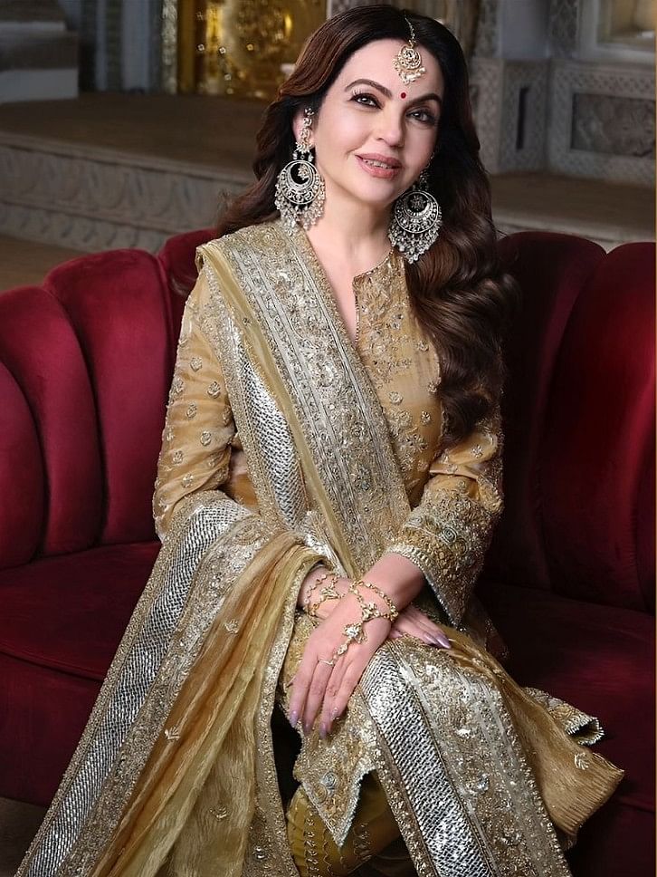 Nita Mukesh Ambani, was the cynosure of all eyes at the haldi function as she dazzled in a custom Manish Malhotra antique gold ensemble.