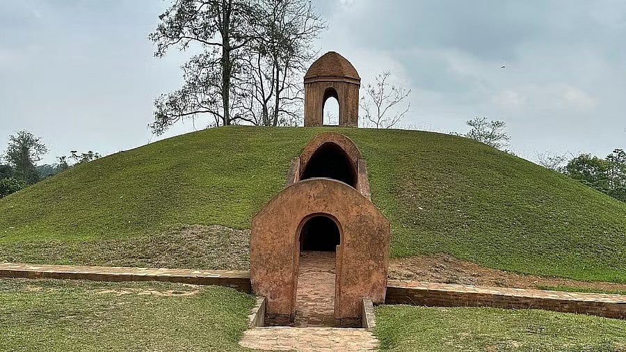 Maidams: Burial mounds of Ahom Dynasty in Assam inscribed as UNESCO ...