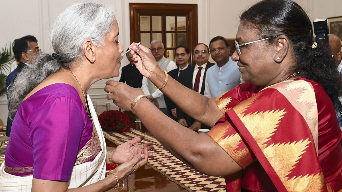 President Murmu offered 'dahi-chini' (curd-sugar), considered auspicious, to Sitharaman before she left for Parliament to present the Union Budget.