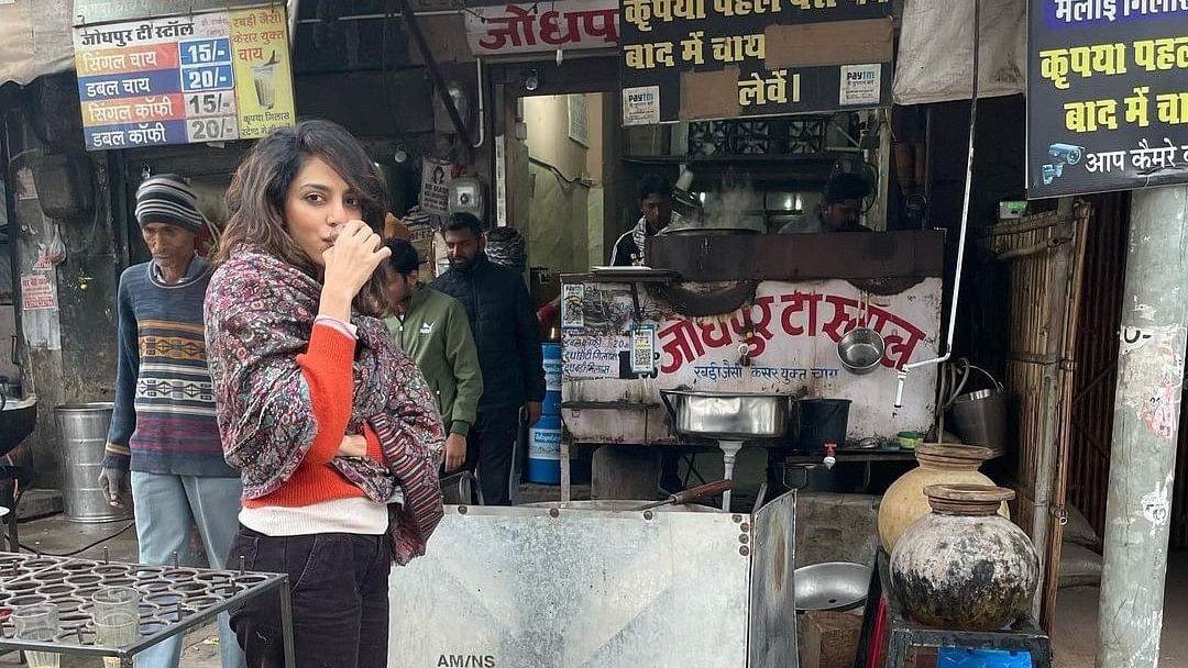 This candid moment reveals Sobhita’s relatable side, that even when she's not at her best, she finds comfort in life's simple pleasures by indulging in  chai and samosa from her Jodhpur diaries.