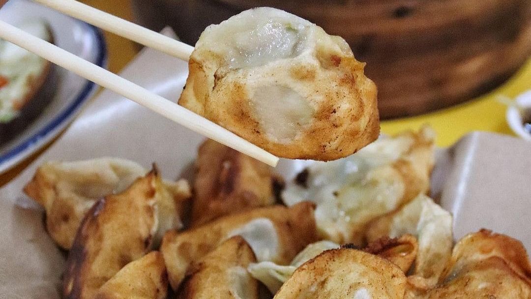 Rank 05| Guotie (China) - Guotie are a type of dumplings that are typically filled with ground meat and vegetables and pan-fried on one side to create a crispy bottom while the rest of the dumpling remains soft and juicy.