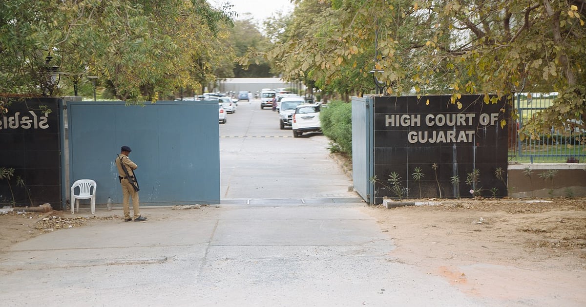 Gujarat HC advocates seek Chief Justice's transfer.