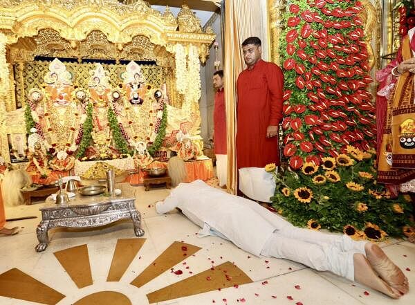 Union Home Minister Amit Shah offers prayers at the Jagannath Temple on 'Rath Yatra' festival, in Ahmedabad, Sunday on July 7, 2024.