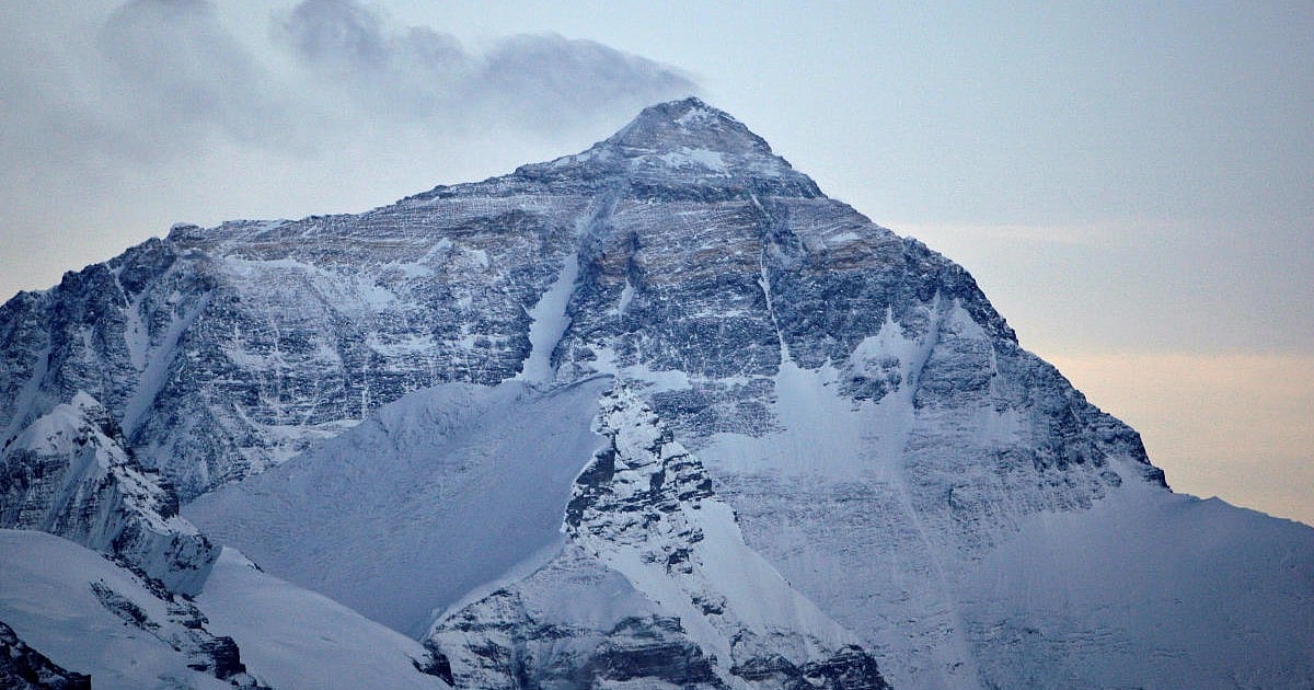 China begins observation experiment on land-atmosphere interactions in Mt Everest region