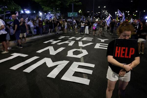 Israelis demonstrate against Israeli Prime Minister Benjamin Netanyahu's government and call for the release of hostages in Gaza, amid the Israel-Hamas conflict, in Tel Aviv, Israel, August 10, 2024.