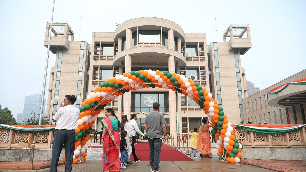 Indians abroad celebrate India's 78th Independence Day with patriotic fervour