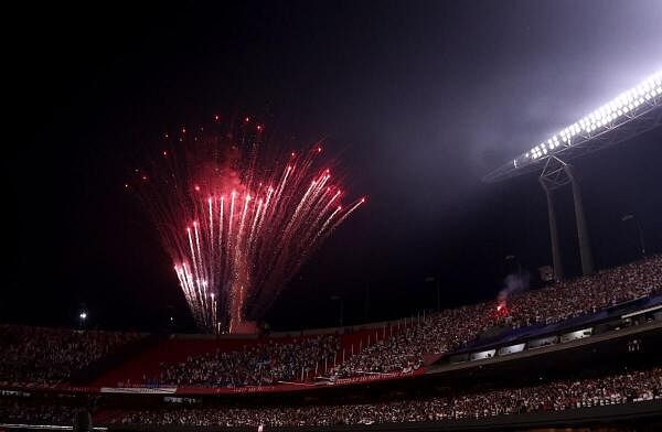 Soccer Football - Copa Libertadores - Round of 16 - Second Leg - Sao Paulo v Nacional - Estadio Morumbi, Sao Paulo, Brazil - August 22, 2024 General view of fireworks inside the stadium before the match.