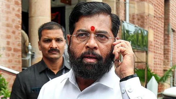 Shoddy highway work: Eknath Shinde tells officials to file culpable homicide charges against contractors