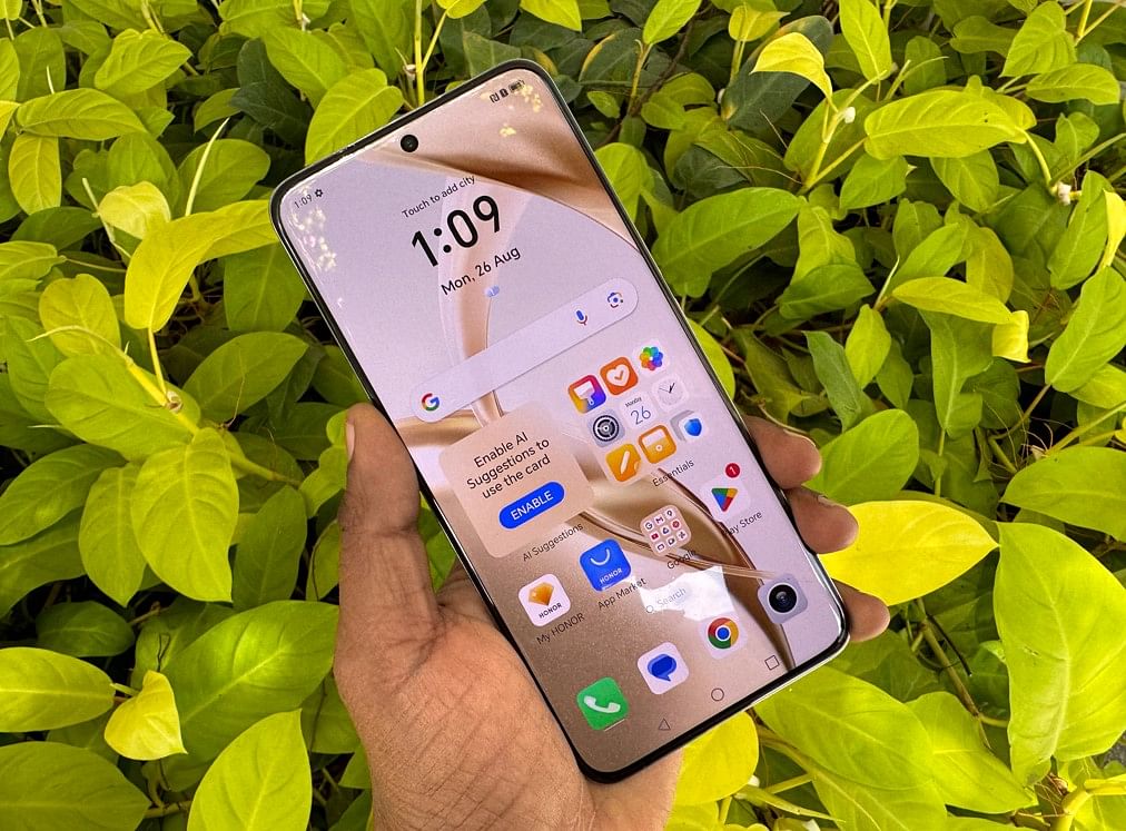 Honor 200 series phone.