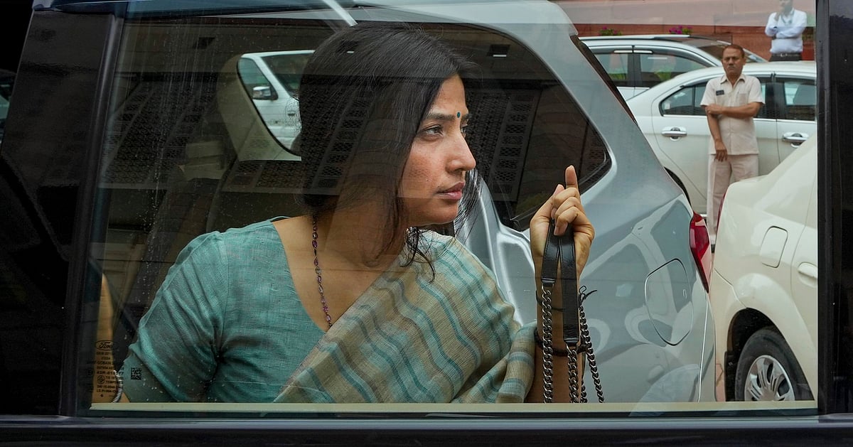 Dimple Yadav meets Dalai Lama in Dharamshala, expresses support for Tibetian cause