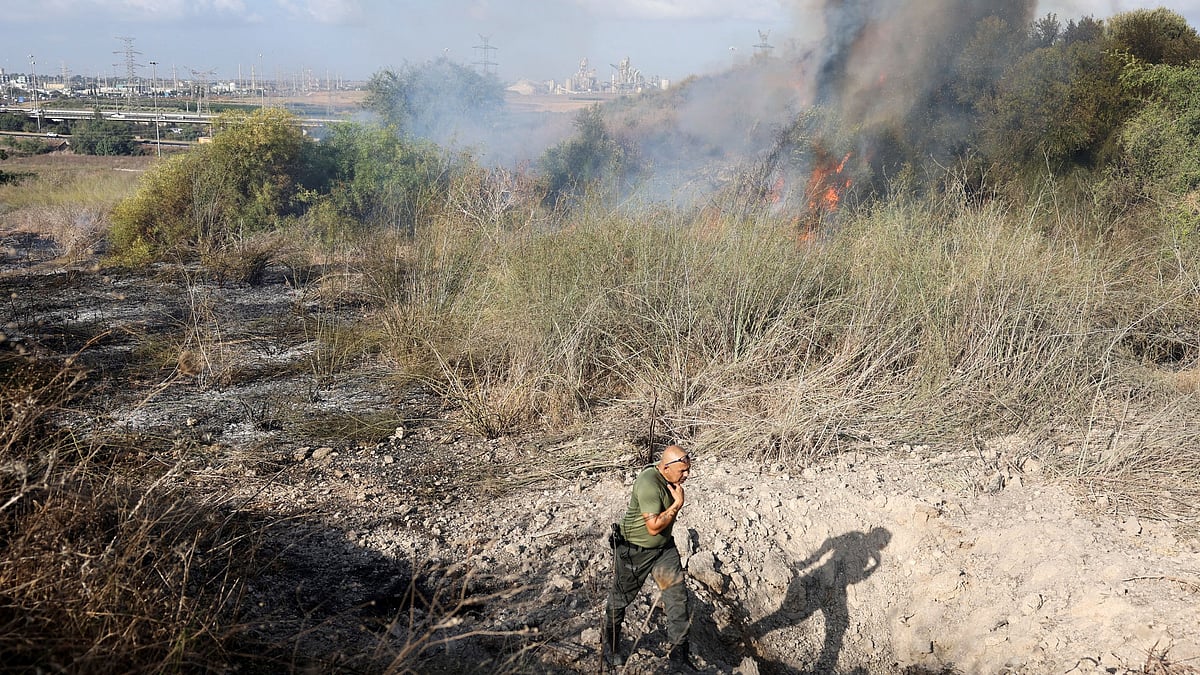 Houthis Claim Missile Attack on Israel