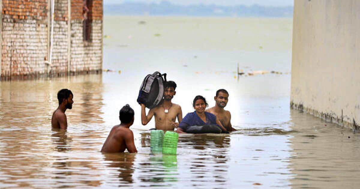 Water of Ganga river unfit for bathing at most places in Bihar: Economic ...