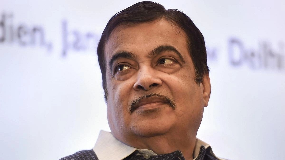 Gadkari Blames Congress for Poverty in Rural India
