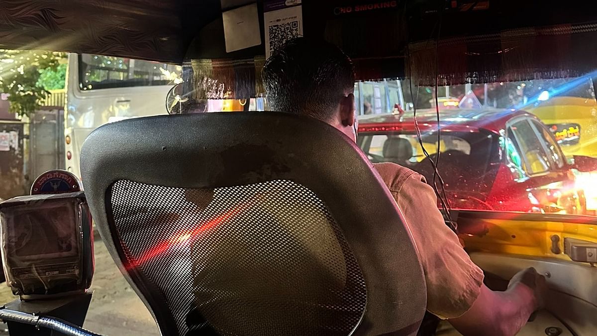 Another peak Bengaluru moment: Auto driver installs office chair for extra comfort in his vehicle