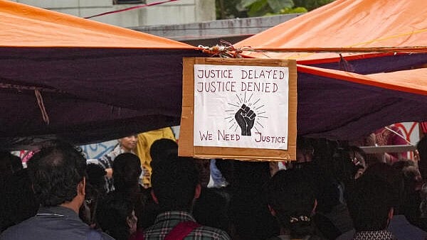 R G Kar Case in SC LIVE Bengal junior doctors to resume 'cease work