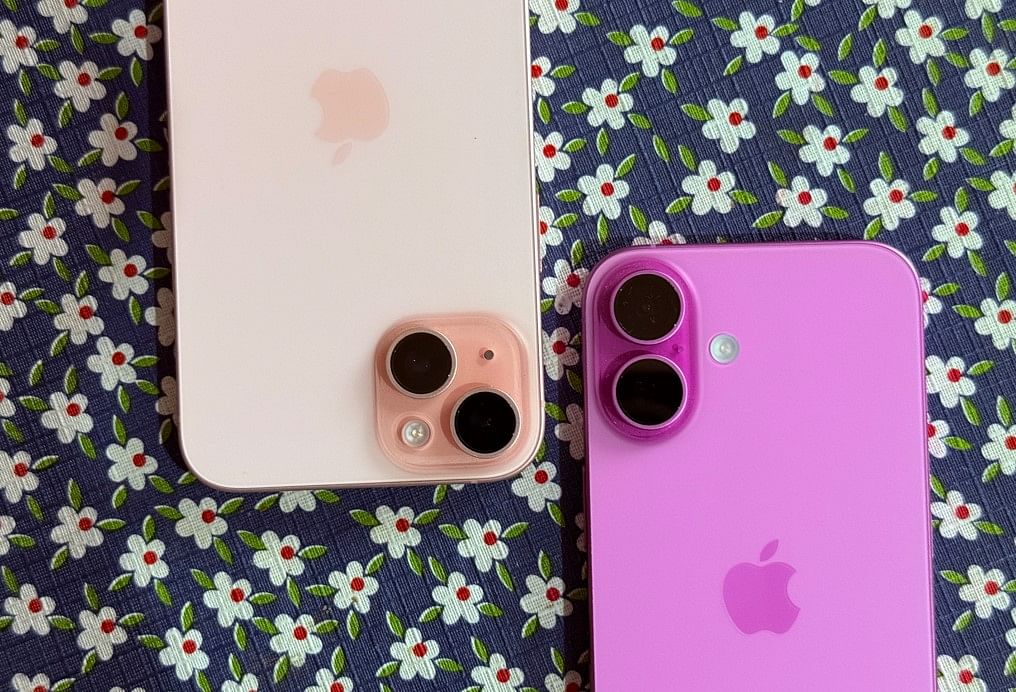 Apple iPhone 16 (left) with iPhone 15 Plus (right).