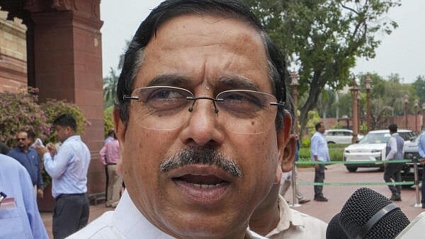 Government Agrees with RSS on OTT Concerns