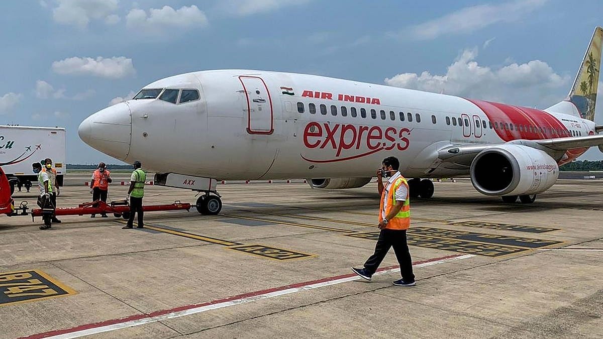 Flug von Air India Express muss nach Bombendrohung auf dem Flughafen von ...