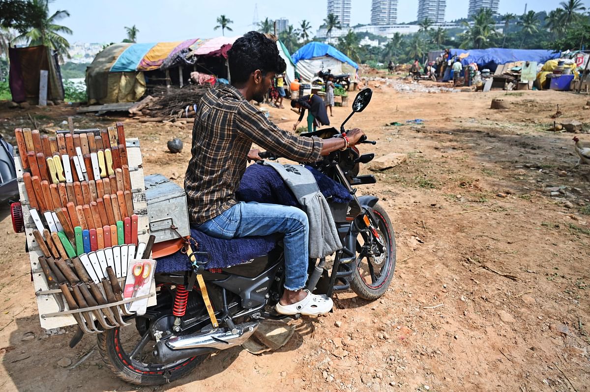 For DH Spectrum: A mobile knife sharpener in Rajarajeshwari Nagar Benglauru. 