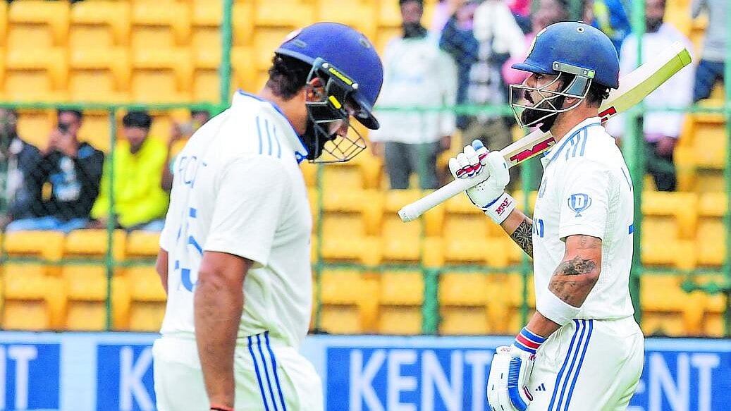 India Trails New Zealand by 125 Runs in Test Match
