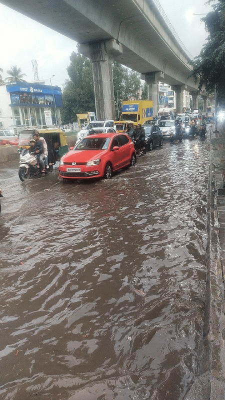 Waterlogging at Sagar Junction near Dairy Circle. 