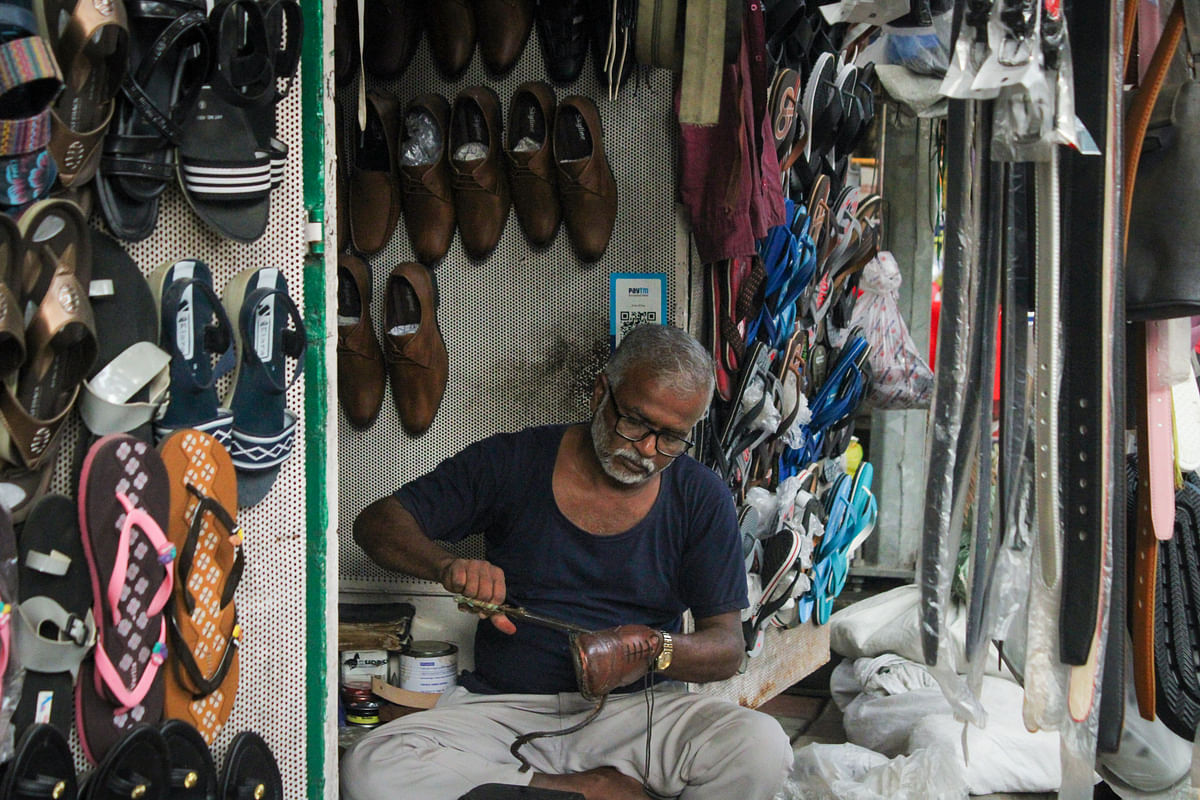 A cobbler at work in Bengaluru. Photos by author