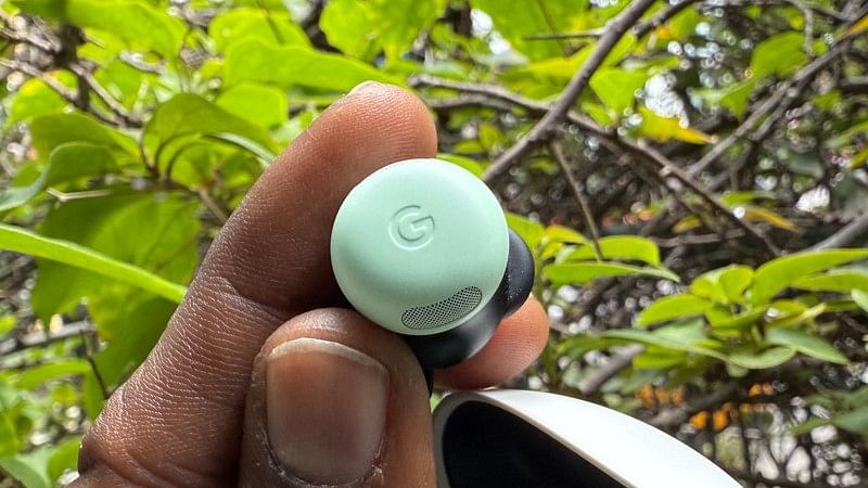 Google Pixel Buds Pro 2.